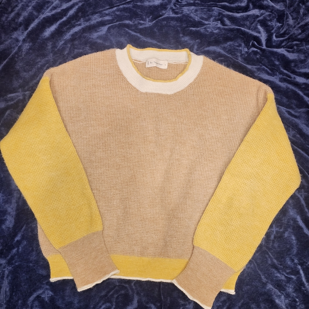 By Together Beige and White Knit Sweater - Size Small